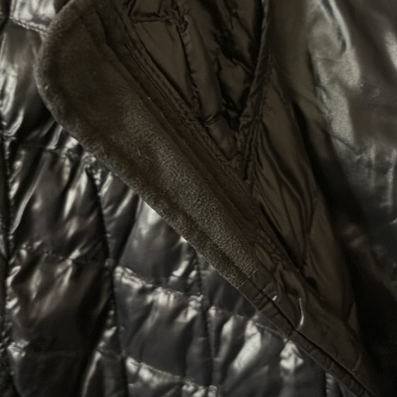 Northface women’s xl long thermoball black - Picture 8 of 10